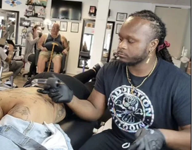 Royalty Tattooing 5