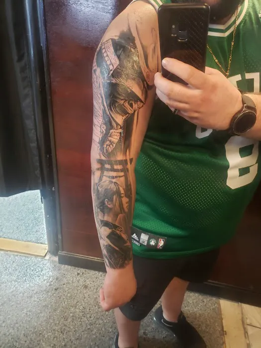 J7 Tattoo 8
