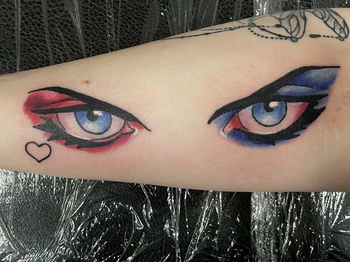 Great Island Tattoo Studio 7