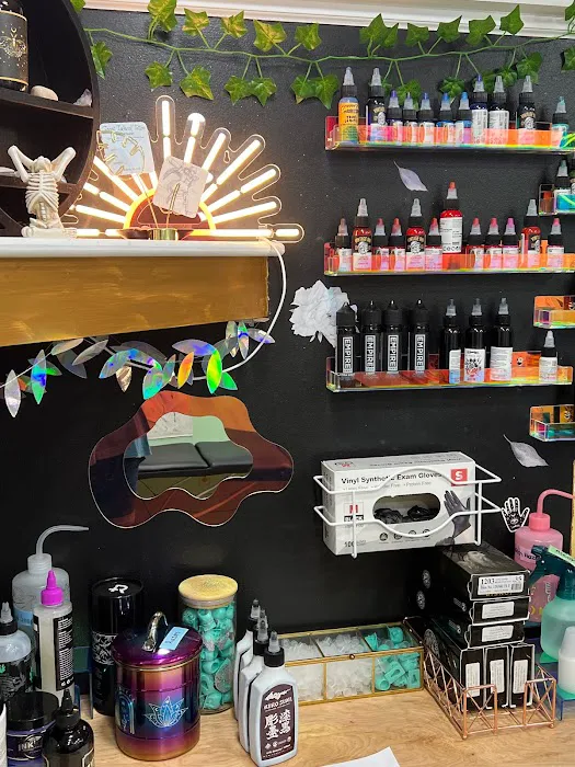 Great Island Tattoo Studio 5