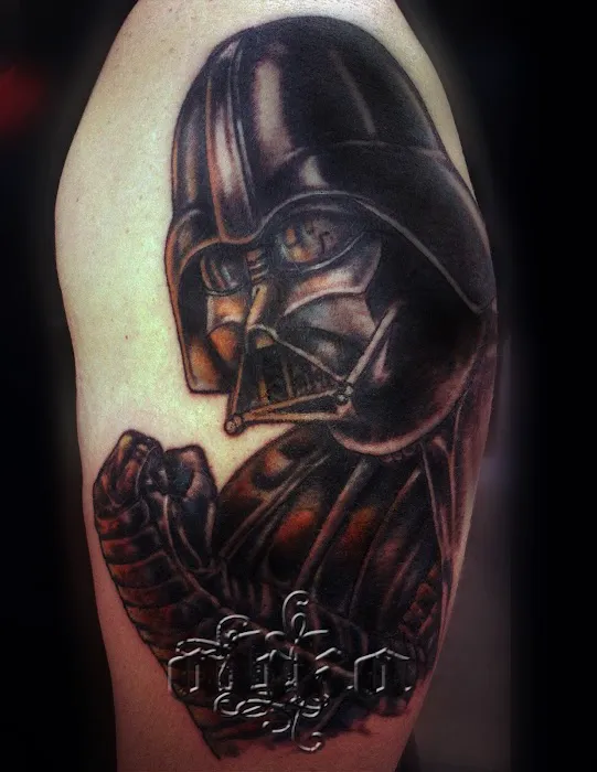 Black Pearl Tattoo Studio & Gallery 2