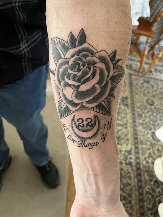 Spilt Milk Mooncusser Tattoo and Laser Tattoo Removal 5