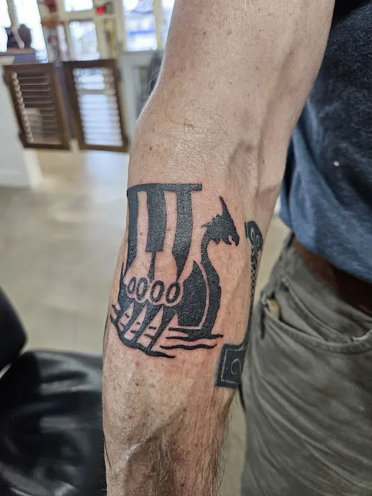 Spilt Milk Mooncusser Tattoo and Laser Tattoo Removal 3