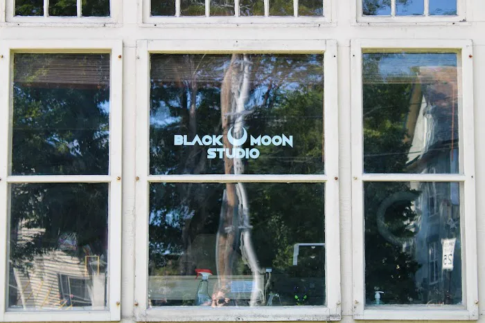 Black Moon Studio VT 6