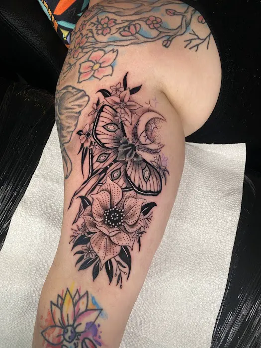 Majorink tattoo studio 4