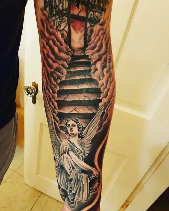 Moura Tattoo Studio 5