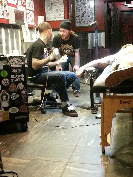 Visible Ink Tattoo Studio 9