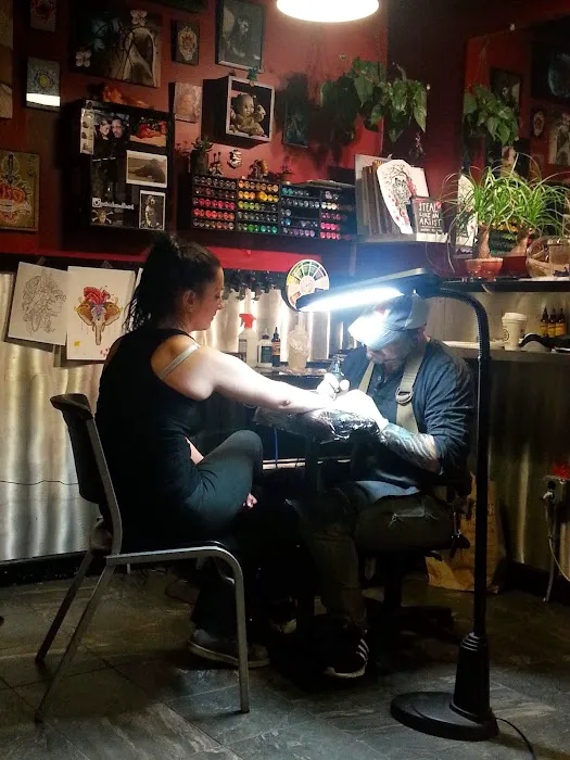Visible Ink Tattoo Studio 6