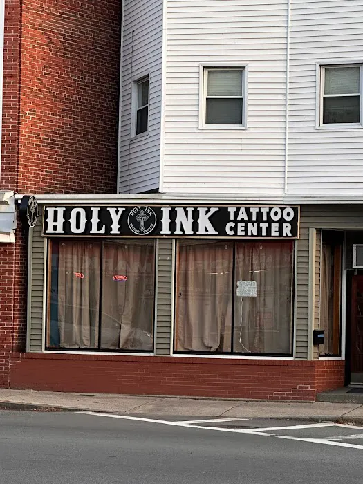 Holy Ink Tattoo Center 4