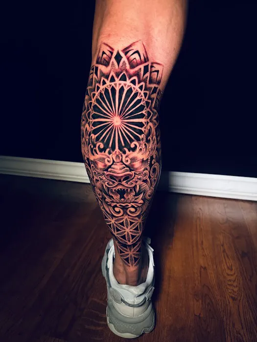 Suicida Ink Tattoo shop 2