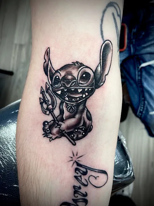 Hellgirl Tattoo 6