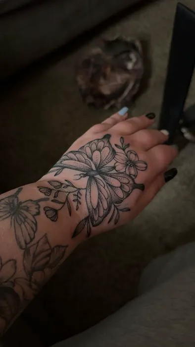 Smile Ink Tattoo Studio 1