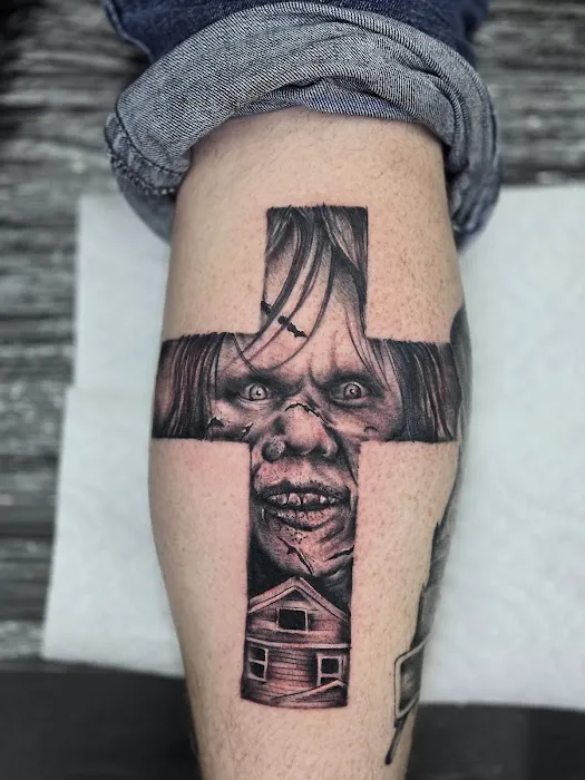Smile Ink Tattoo Studio 0