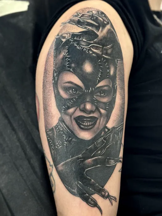 Hawthorne Tattoos and Fine Art 8