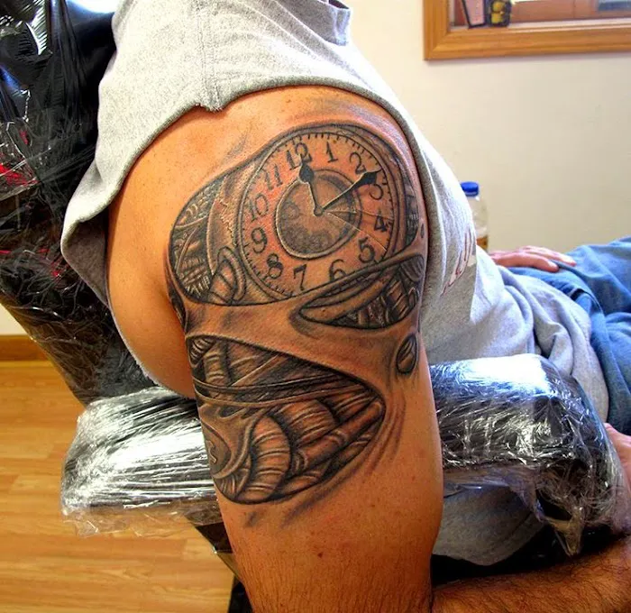 Fourth Floor Tattoo Studio 6