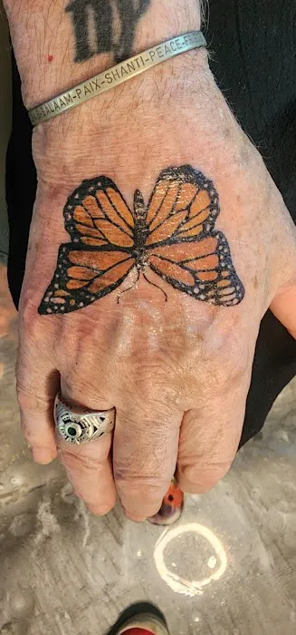 Skin Deep Tattoos LLC 8