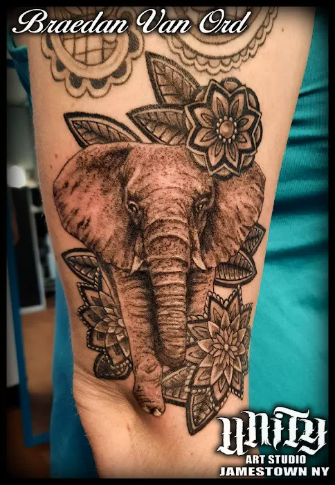 UNITY Tattoo & Art Studio 5