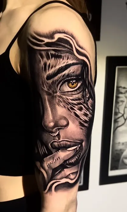 HellsGate Tattoo Studio 8