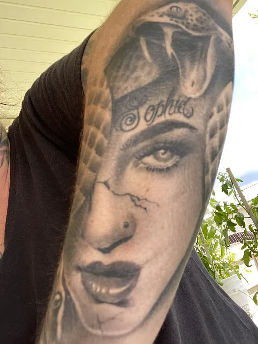 Horizon Tattoo Studio Inc 4