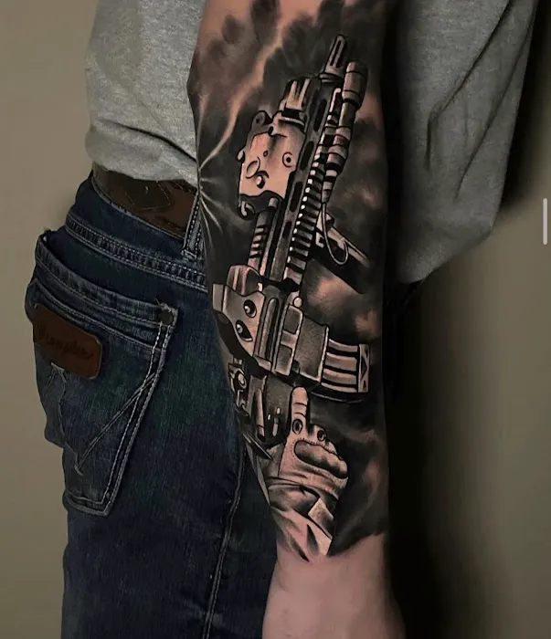 CREate Tattoo Studio 3