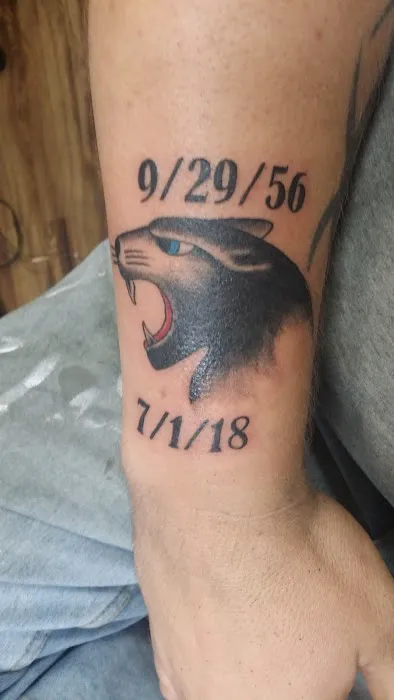717 Tattoo, Body Piercing, & Tattoo Removal Studio 3 4
