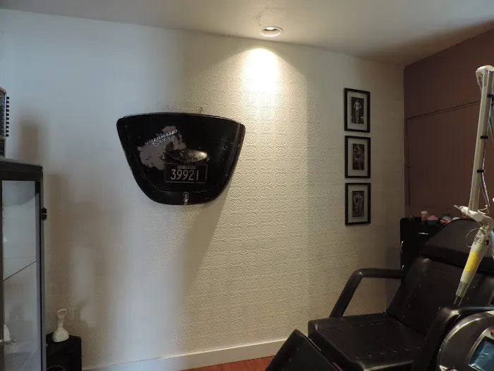Removery Tattoo Removal & Fading 2