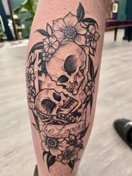 Bird Bones Tattoo Studio 6