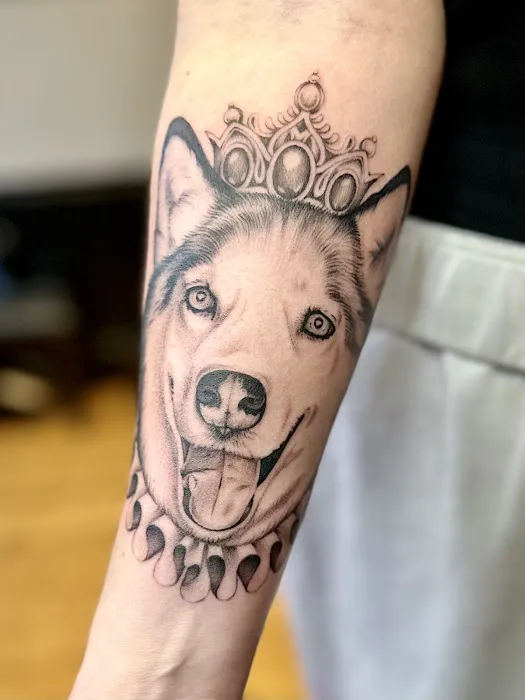 Bird Bones Tattoo Studio 0