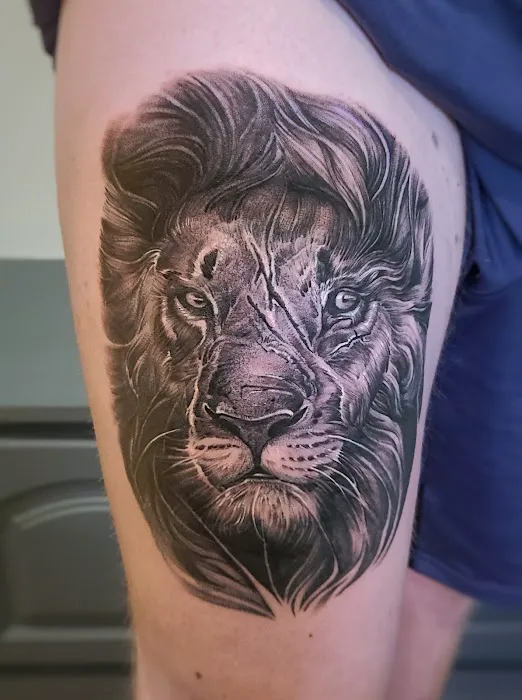 Pure Tattoo Studio 4