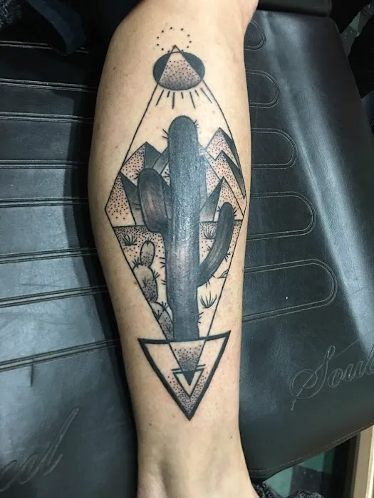 5 Monkeys Tattoo 3