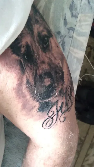 Adore the ink tattoo 0