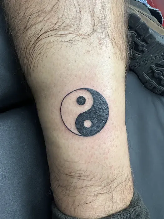 Salem Ink Tattoo and Art Gallery 7