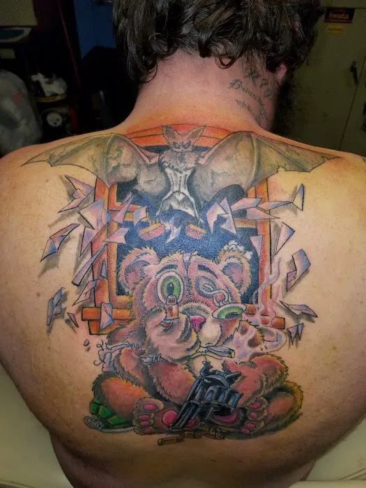 DC Tattoos & Art Studio 6