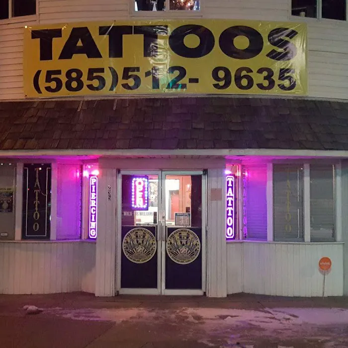 Tha Flatlinerz Allstarz Tattoo & Piercings 4