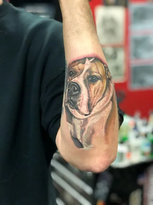 Lucky DeVille Tattoo Co. 4