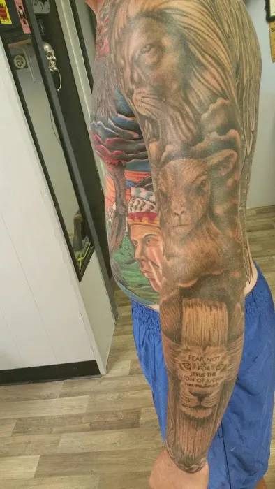 Skin Image Tattoo Studio 5