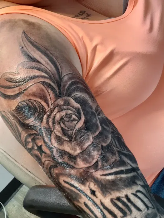 Skin Image Tattoo Studio 1