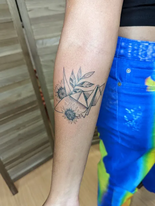 Lucky Leaf Tattoo 2