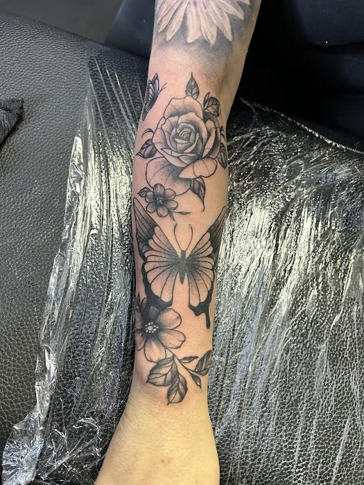 Kas Custom Ink & Co 7