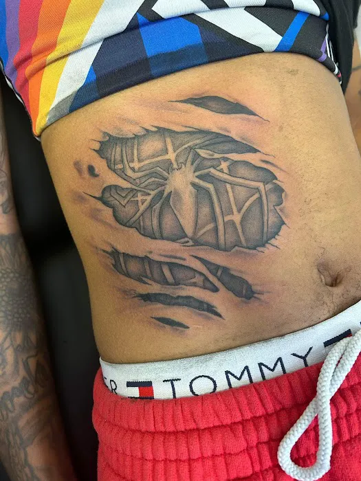 Kas Custom Ink & Co 4