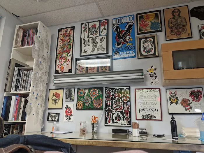 CowPok Piercing + Tattoo Gallery 8