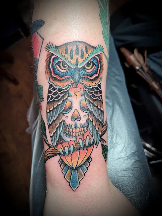 Fine Arts Tattoo & Gallery 7