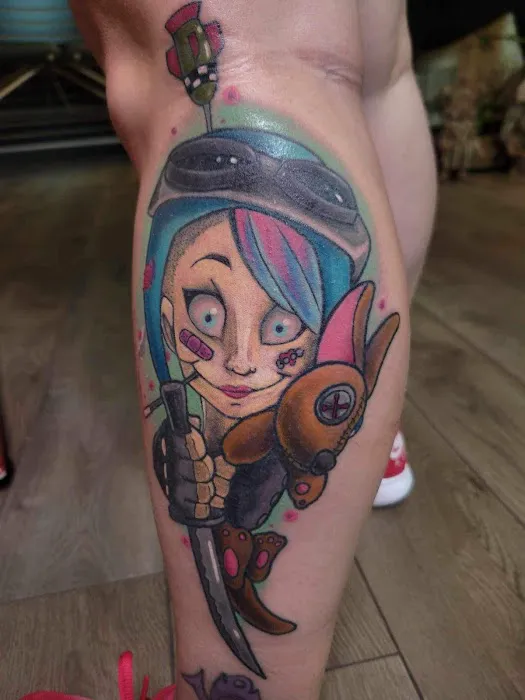 Neon Touch Tattoo Studio 2