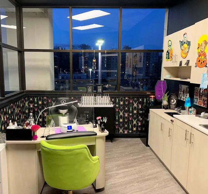 MY SALON Suite 4