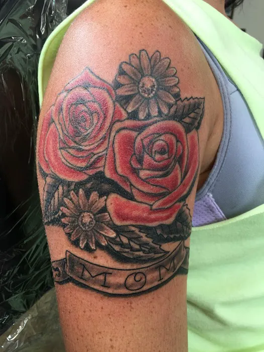 Matthew's Party Tattoo And Body Piercing 1