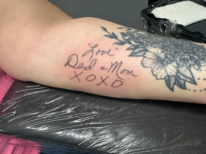 Chey Kline Tattoos LLC 8