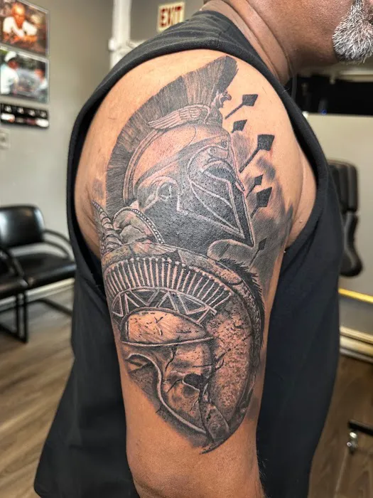 Melvin Flow Tattoo Studio 0