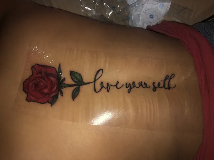 Melvin Flow Tattoo Studio 2