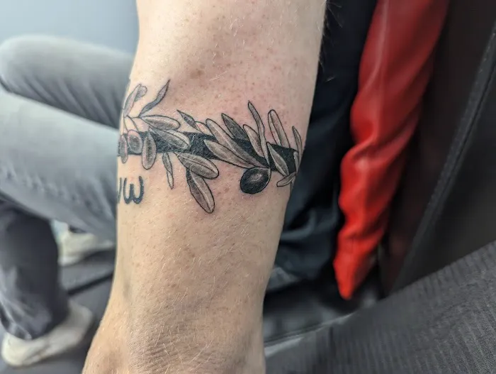 Immortal Ink Tattoo 0
