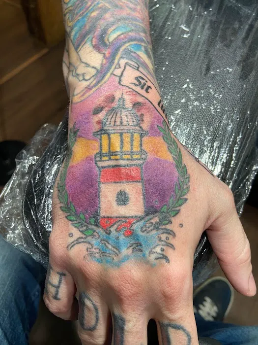 On Point Tattoo Company 0